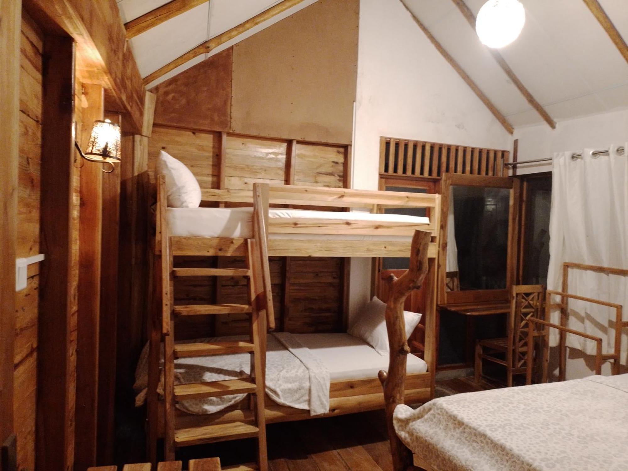 Lamiaceae Wood Cabin 埃拉 外观 照片